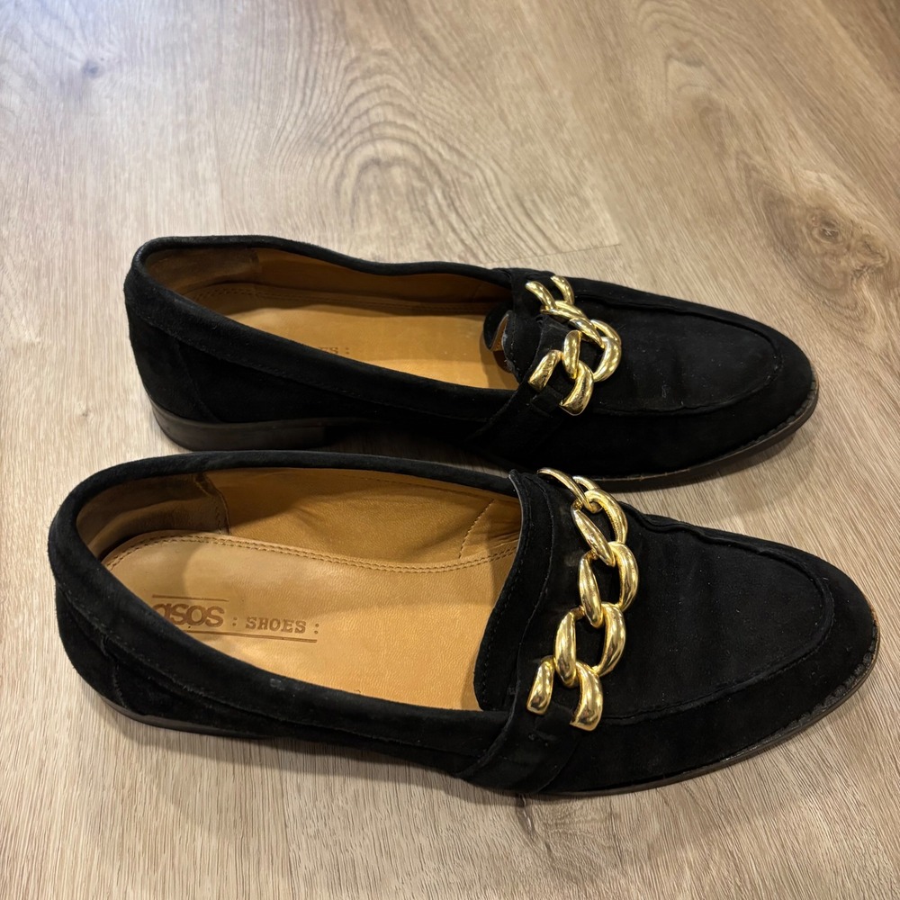 ASOS Womens Black Faux Suede Loafers Gold Chunky Chain Detail Size 5 Flat‎ Shoes - Picture 5 of 7